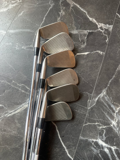 USED Lynx Black Cat Iron Set 6pcs (3,5,6,7,8,9) RH