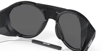 Oakle - Clifden Matte Black Frame, Prizm Black Polarized Lenses