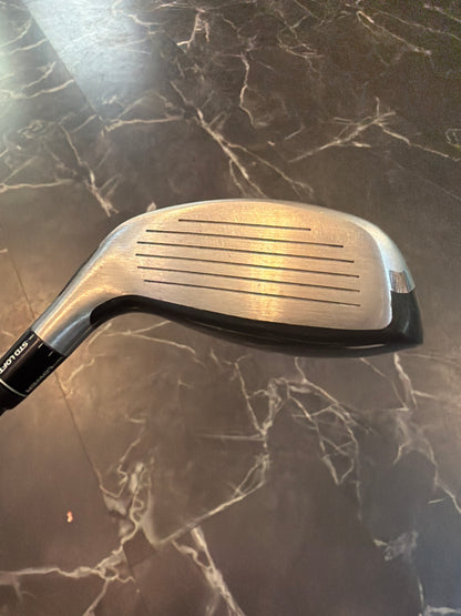 USED TaylorMade SLDR 21 Degree 4 Hybrid RH Regular Flex