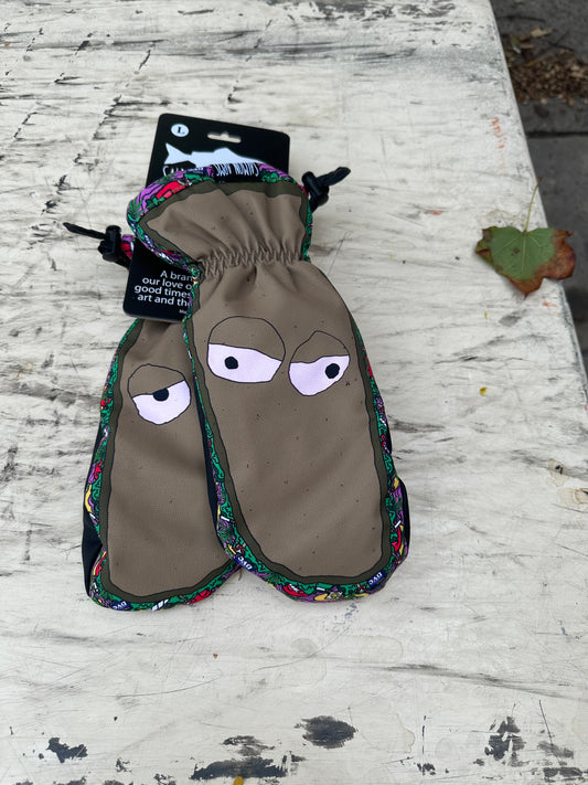 Salmon Arms - Team Mitt, Sangwich