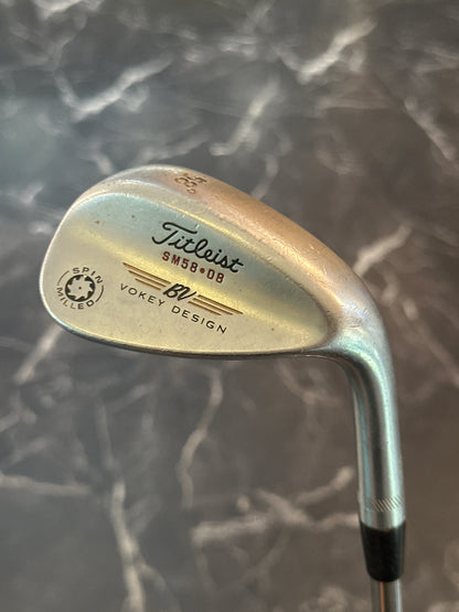 USED titleist vokey wedge 58 RH