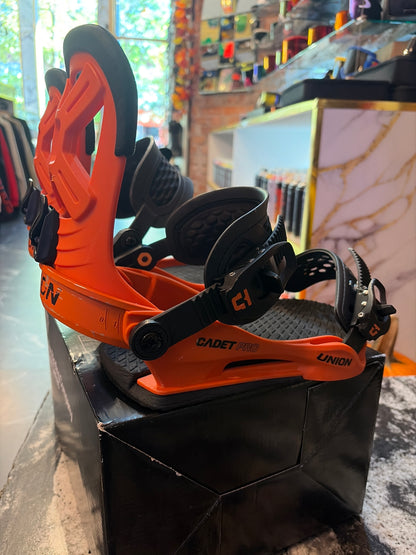 USED Union Cadet Pro Binding Orange Size Medium