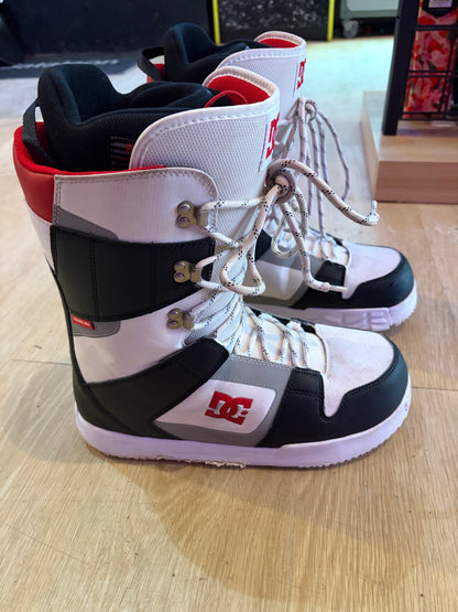 USED DC Phase Snowboard boots men’s 12