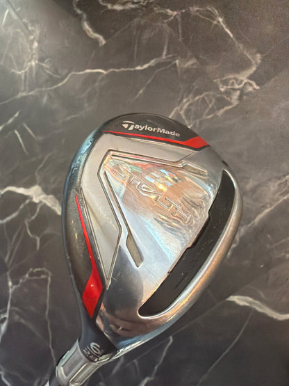 USED Women’s TaylorMade Stealth 6 hybrid RH