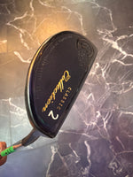 USED Cleveland Classic 2 Putter Collection RH w/Cover