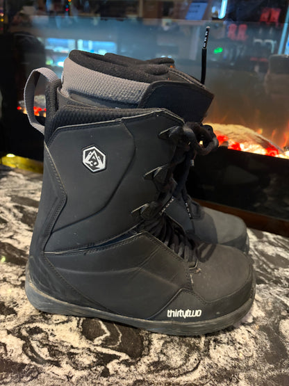 USED Thirty Two Lashed Snowboard boots men’s 10