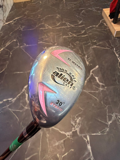 USED Womens Alien Golf Tour Gold 30 Degree 6 Hybrid RH w/Cover