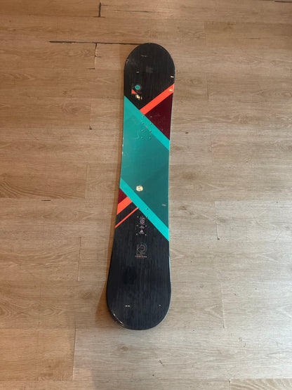 Used K2 Dutchess series Snowboard