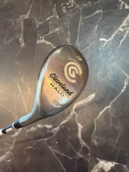 USED Cleveland Halo 22* #3 hybrid RH R-flex
