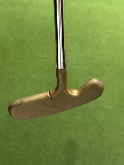 USED Acushnet Putter RH