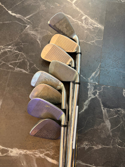 USED Wilson Fat Shaft Mixed Iron Set 8pcs (4,5,6,7,8,9,P)LH