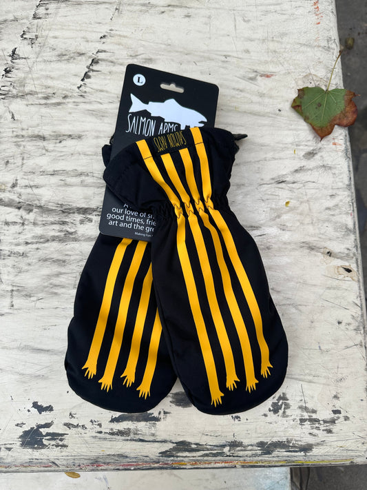 Salmon Arms - Classic Mitt, Stripes/Killer Stee