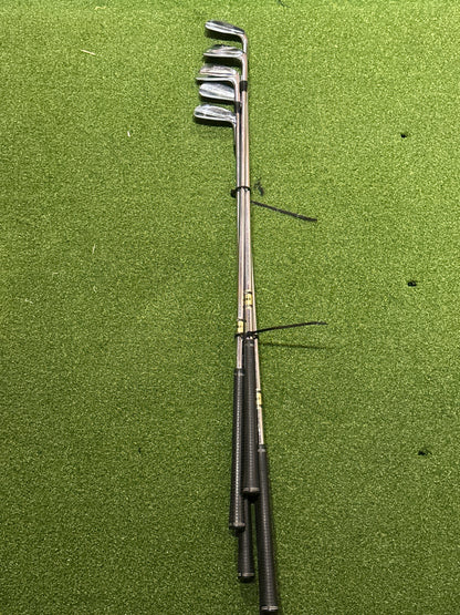 Used Titleist Forged 690MB Iron Set (6,7,8,9,P)
