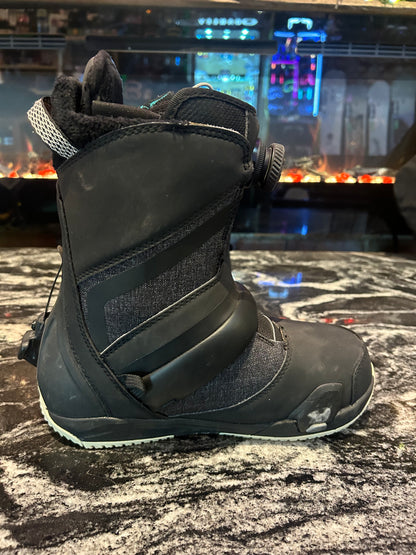 Used Burton Felix So Snowboard Boots Step On size 8.5