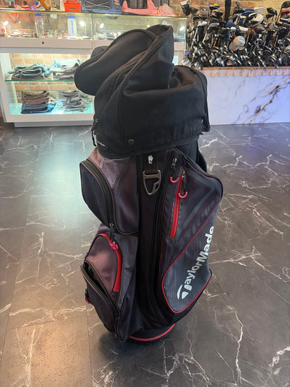USED TaylorMade Golf Bag Black/Red 14 Hole