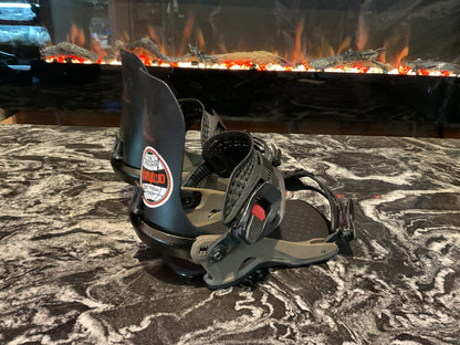 Bataleon - DEMO, Unisex Snowboard Bindings, Fly. Horse. 23/24