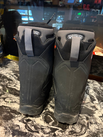 USED Thirty Two Lashed Snowboard boots men’s 10