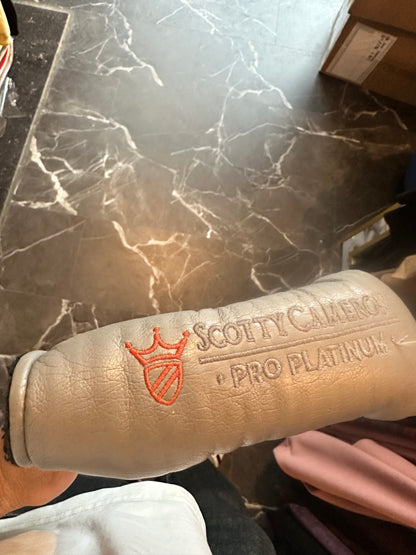 USED Scotty Cameron Pro Platinum Laguna Two putter RH 35” w/cover