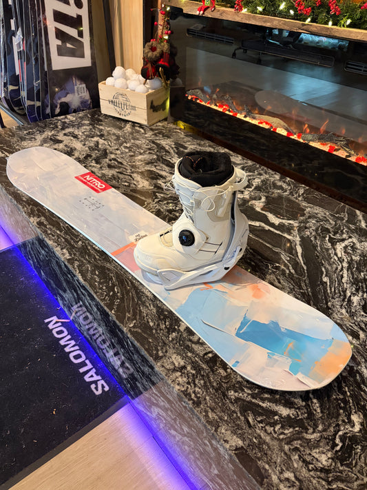 Nitro Womens Snowboard Bundle