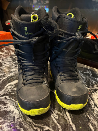 USED Forum Snowboard Boots Size 8