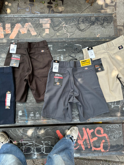 Dickies - SHORTS , Twill. BLACK
