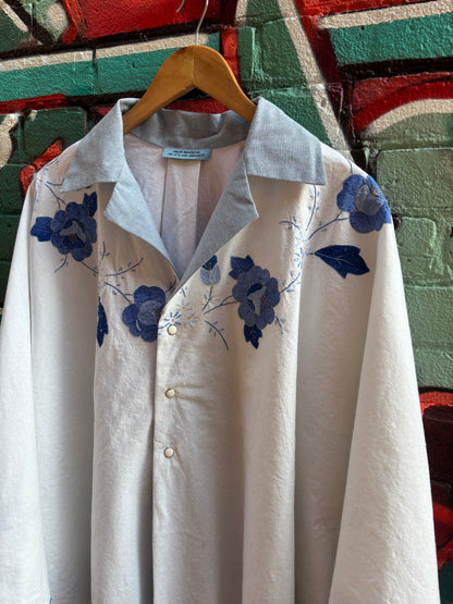 DREAMING IN BLUE CAPE