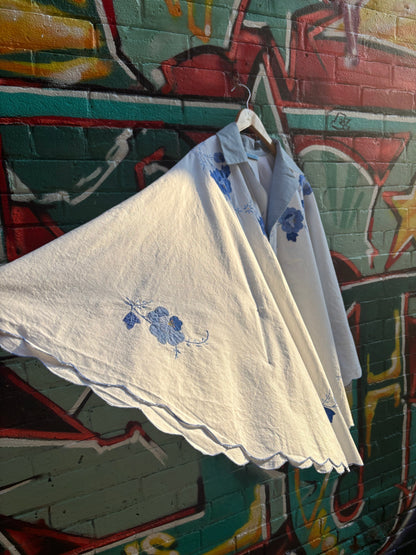 DREAMING IN BLUE CAPE