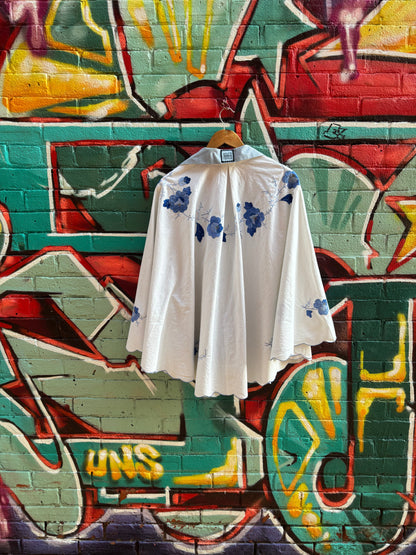 DREAMING IN BLUE CAPE