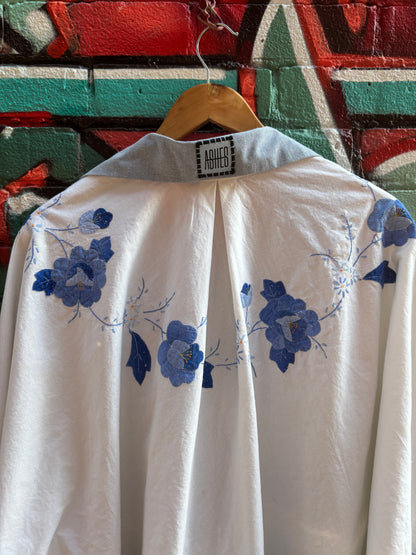 DREAMING IN BLUE CAPE